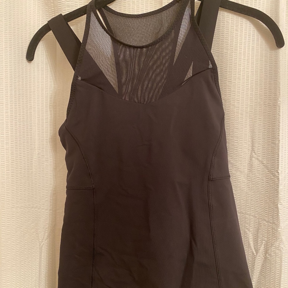 Lululemon black partially mesh tank top with built in sports bra